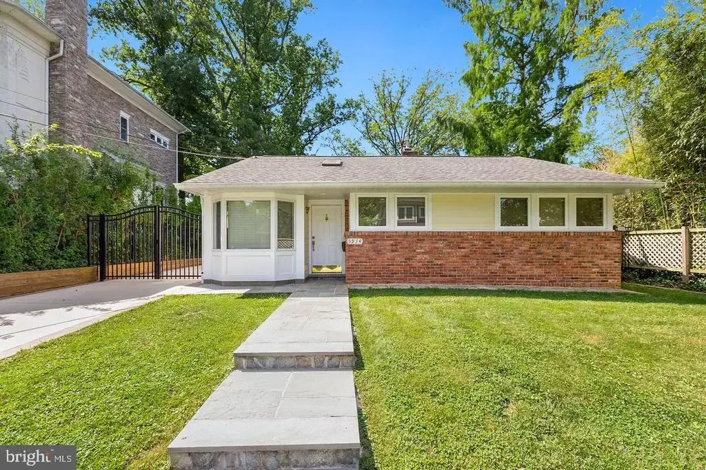 5934 Anniston Rd, BETHESDA
