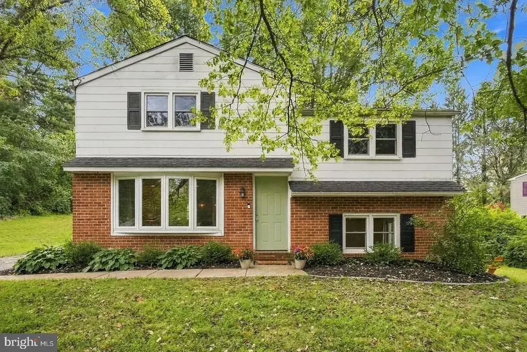 1412 Manorwood Dr, WEST CHESTER