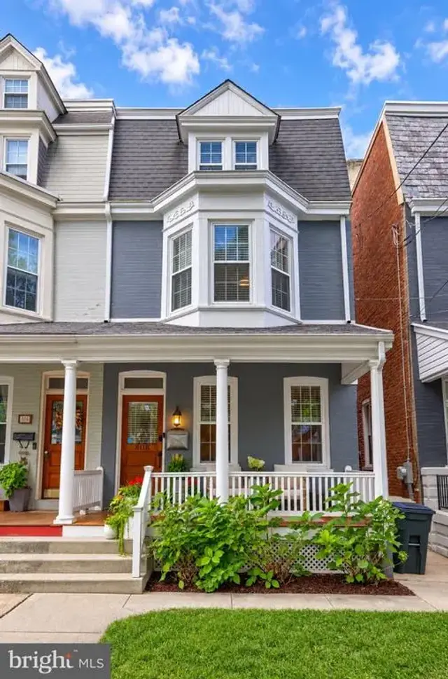 808 N Duke St, Lancaster