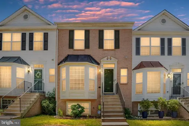 9626 Eaton Woods Pl, Lorton