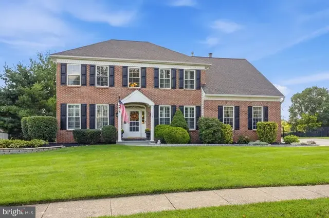 1028 Cottonwood Dr, Collegeville