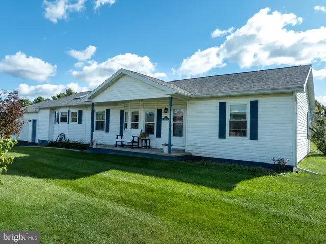 12 Liberty Ln, Reedsville