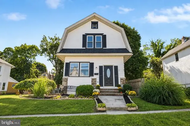 39 Cloverdale Ave, Upper Darby