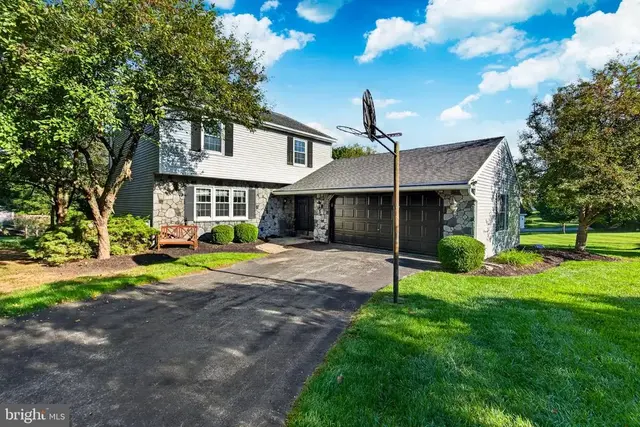 103 Wynnewood Dr, Coatesville