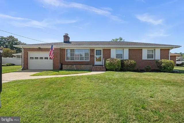 624 Gayle Dr, Linthicum Heights
