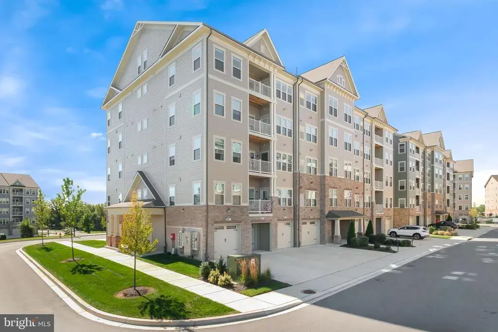 3519 Starlight St #401, FREDERICK