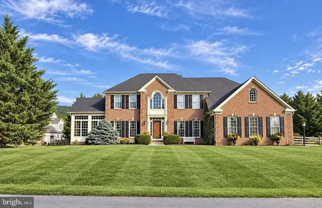 23315 Angela Ct, Smithsburg