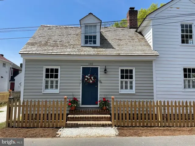 102 Locust St, Saint Michaels