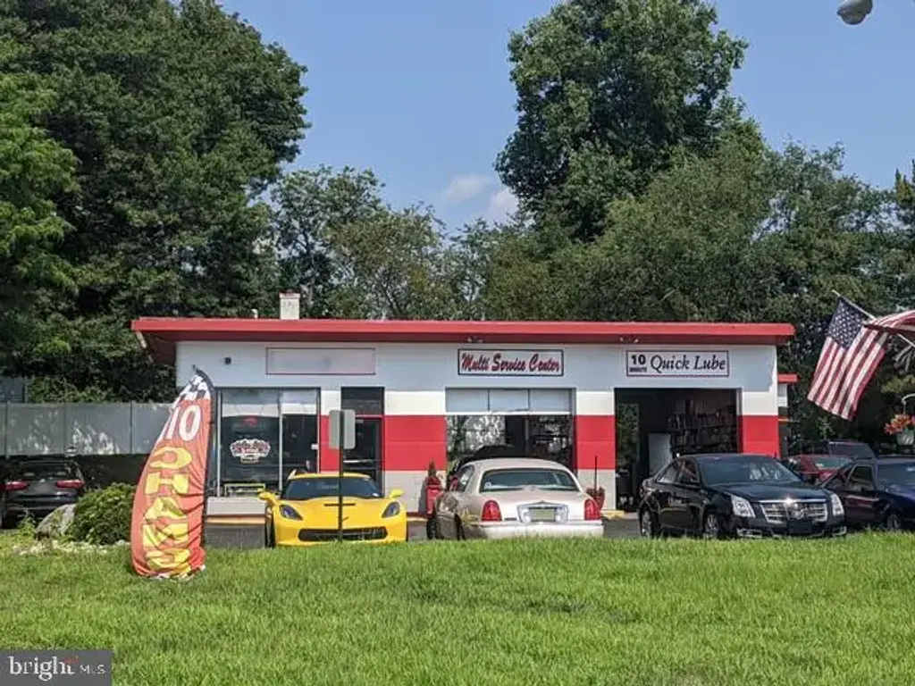 1200 Cooper St, WOODBURY
