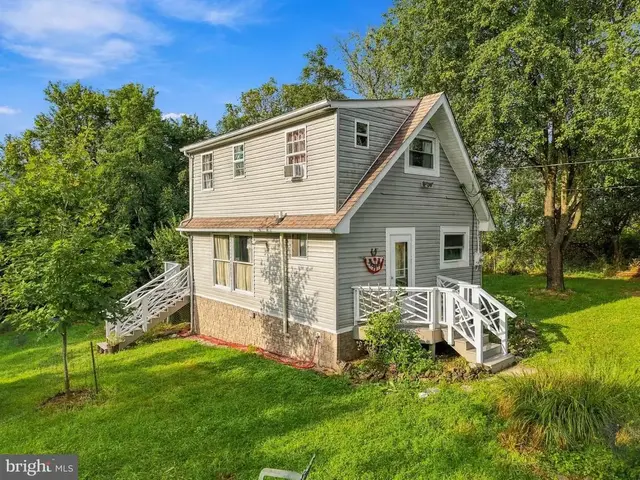 274 Granny Smith Rd, Linden