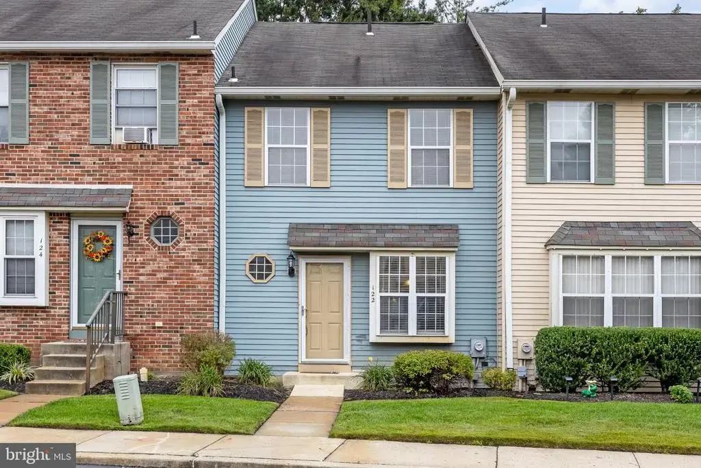 122 Camber Ln, MOUNT LAUREL