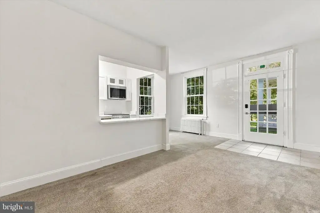 30 N Waterloo Rd #62, DEVON