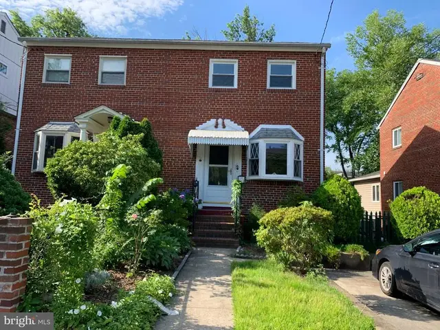 9 E Myrtle St, Alexandria