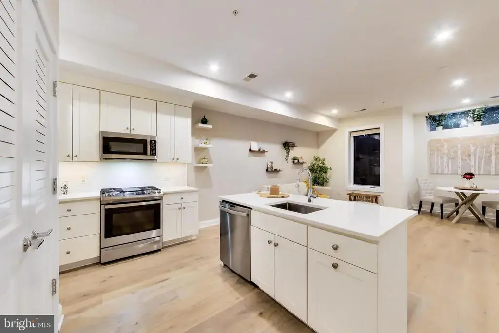 4319 Harrison St Nw #2, WASHINGTON