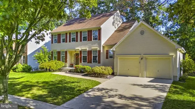 407 Schoolers Pond Way, Arnold
