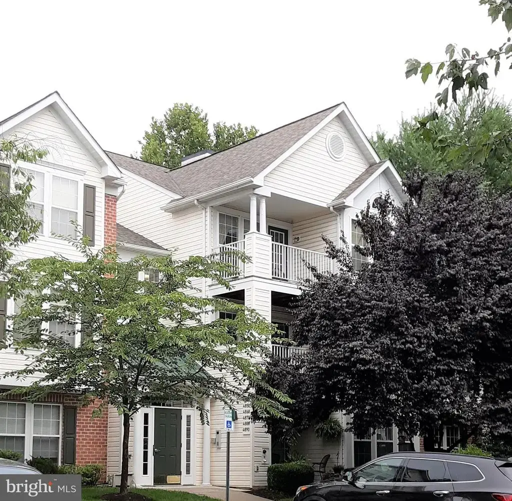 4890 Shellbark Rd #4890, OWINGS MILLS