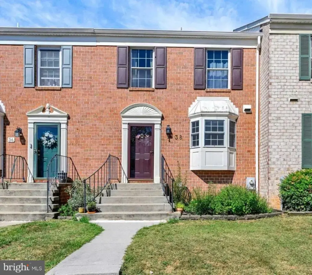38 Silverton Ct, COCKEYSVILLE