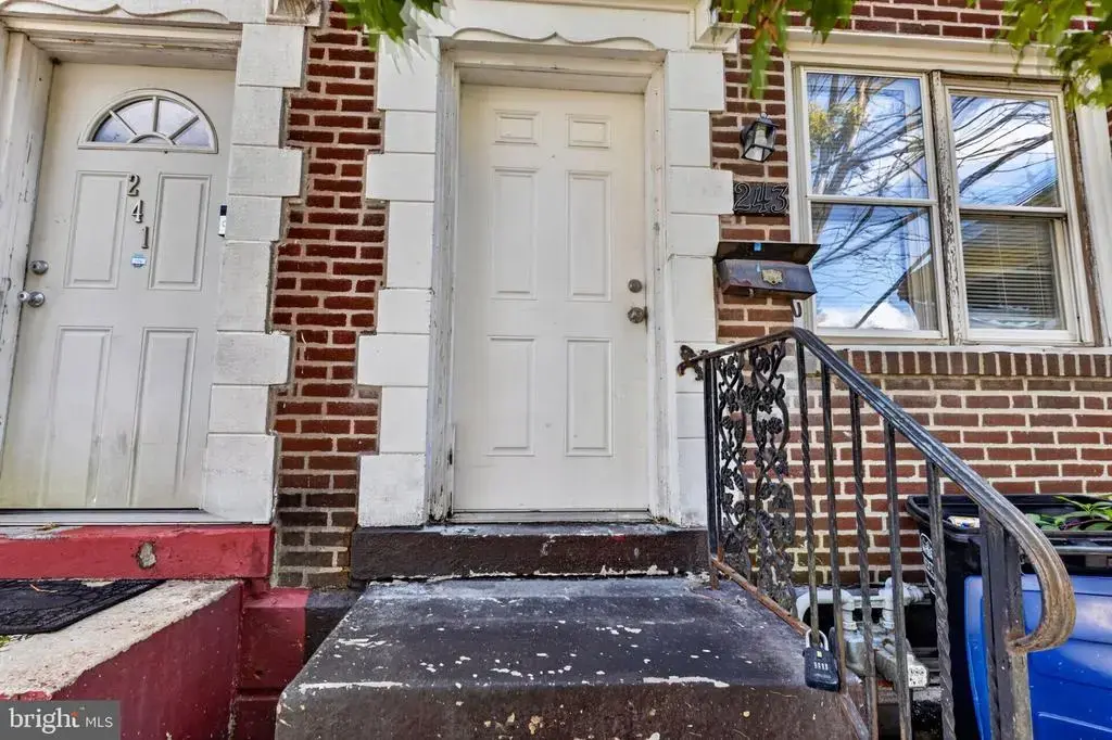 243 W 22nd St #a, CHESTER