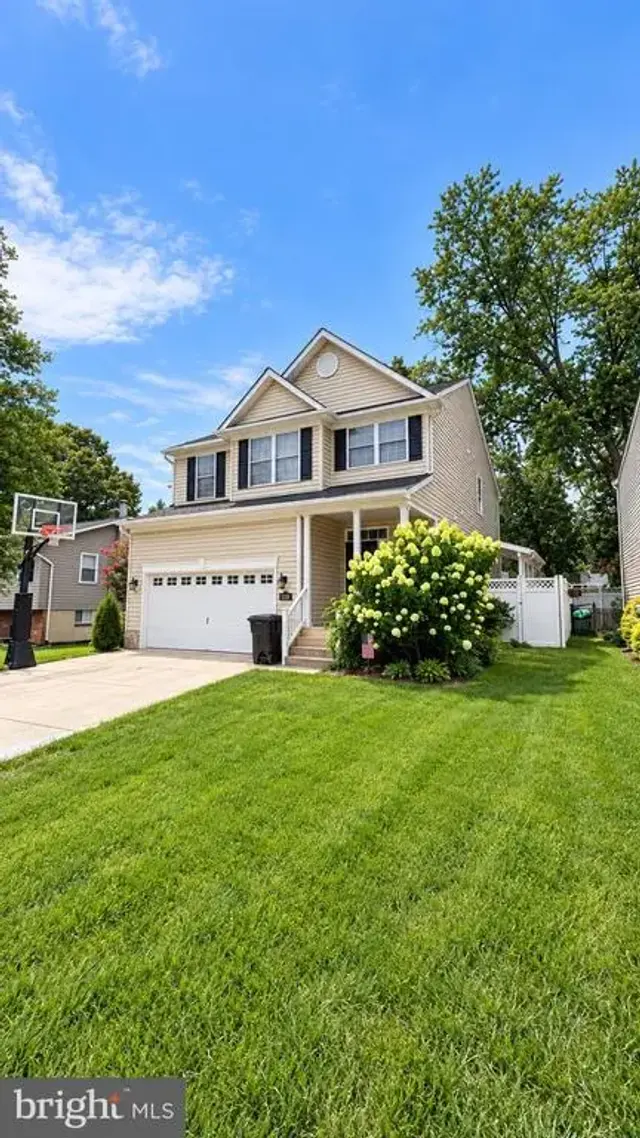 622 Cypress Ln, Severna Park