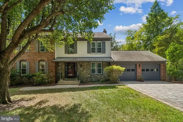 21 Yeatman Ct, Silver Spring