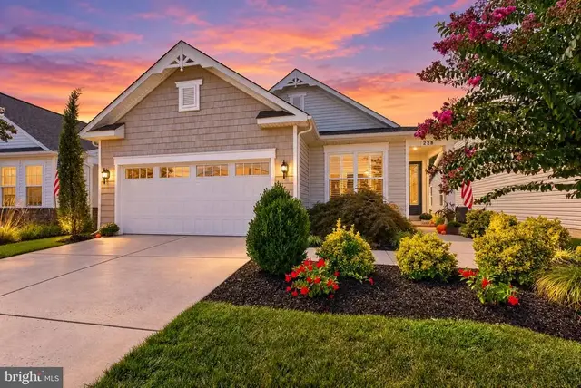 228 Bayberry Dr, Chester