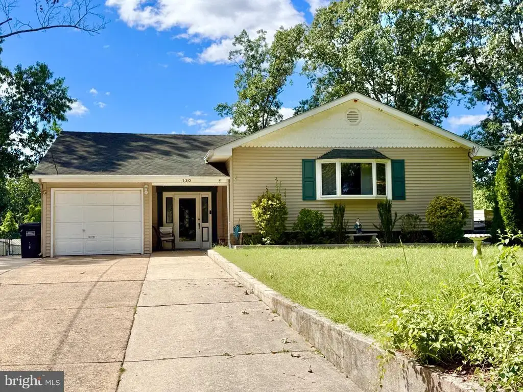 130 Fernwood Dr, HAMMONTON