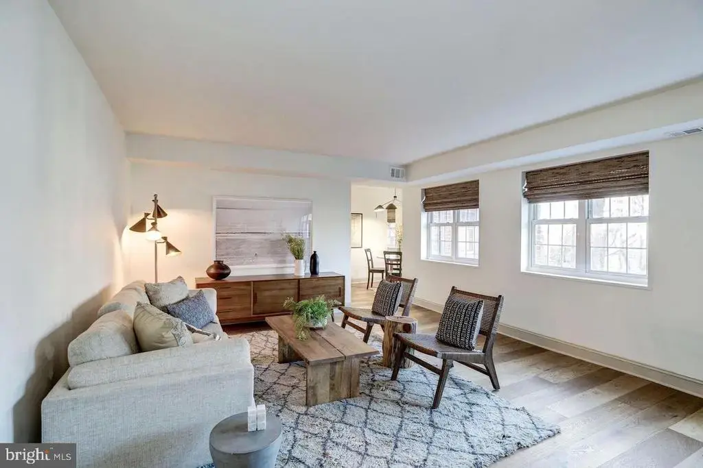 1336 N Ode St #1, ARLINGTON