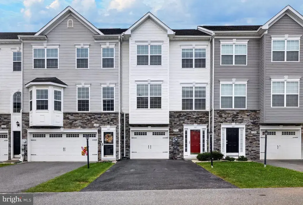 10382 Lantern Ln, HAGERSTOWN