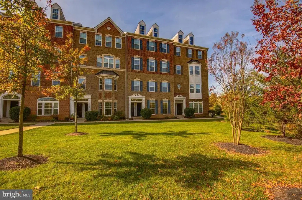 13776 Earhart Cir #10c, HERNDON