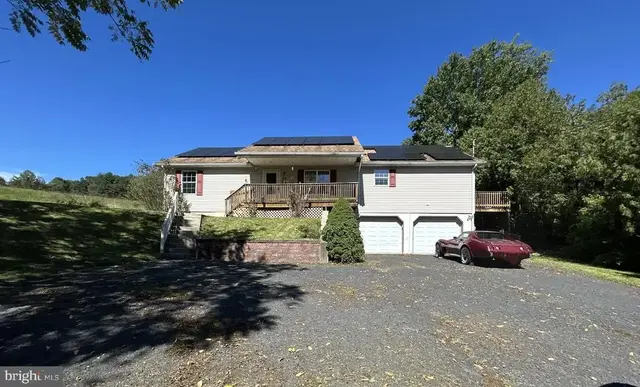 14 Oak Grove Rd, Pine Grove