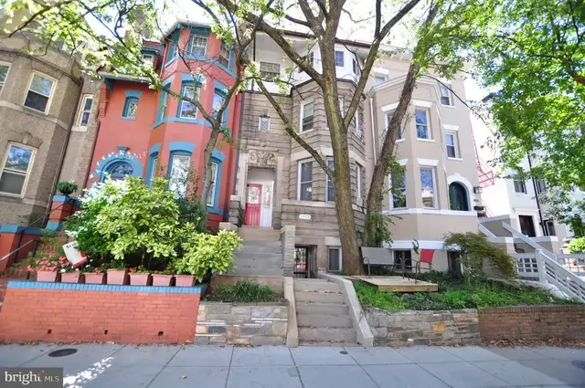 1904 Calvert St Nw #2, Washington