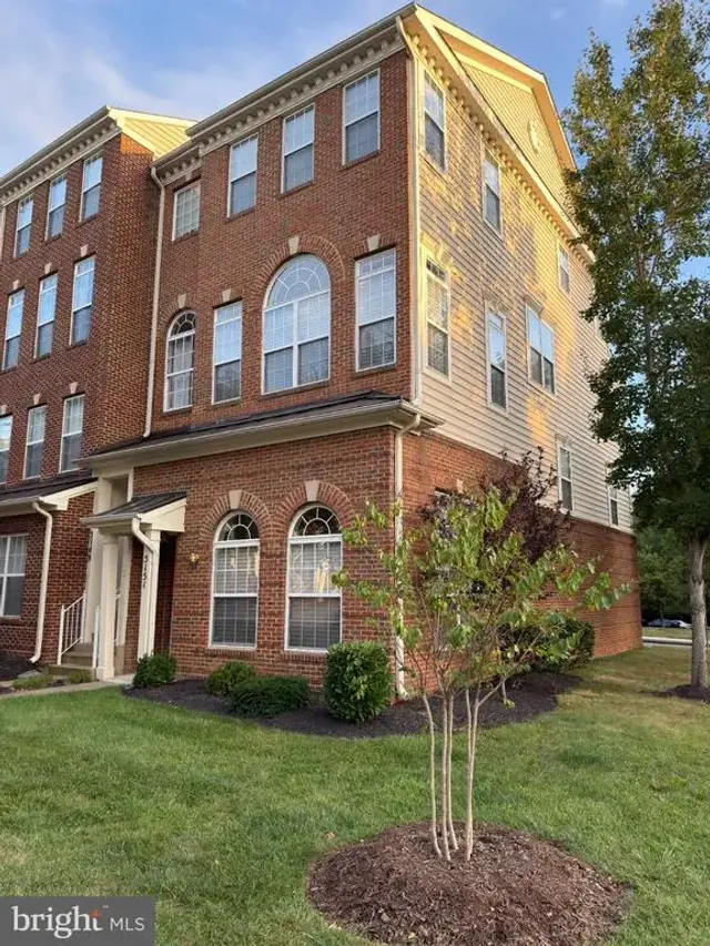 5151 Anchorstone Dr #5151, Woodbridge