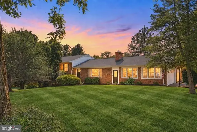19260 Rolling Hills Dr, Culpeper
