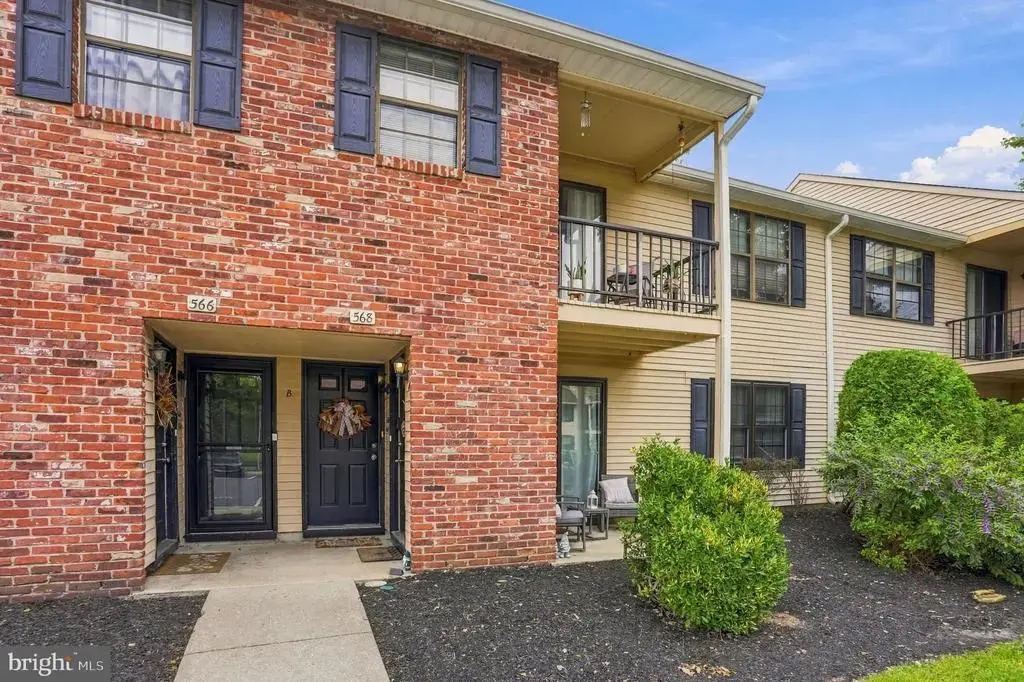 568 Willow Turn #a, MT LAUREL