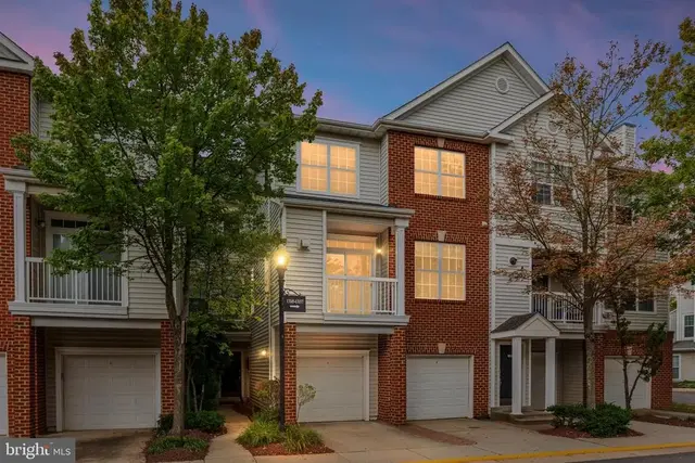 13151 Marcey Creek Rd #13151, Herndon