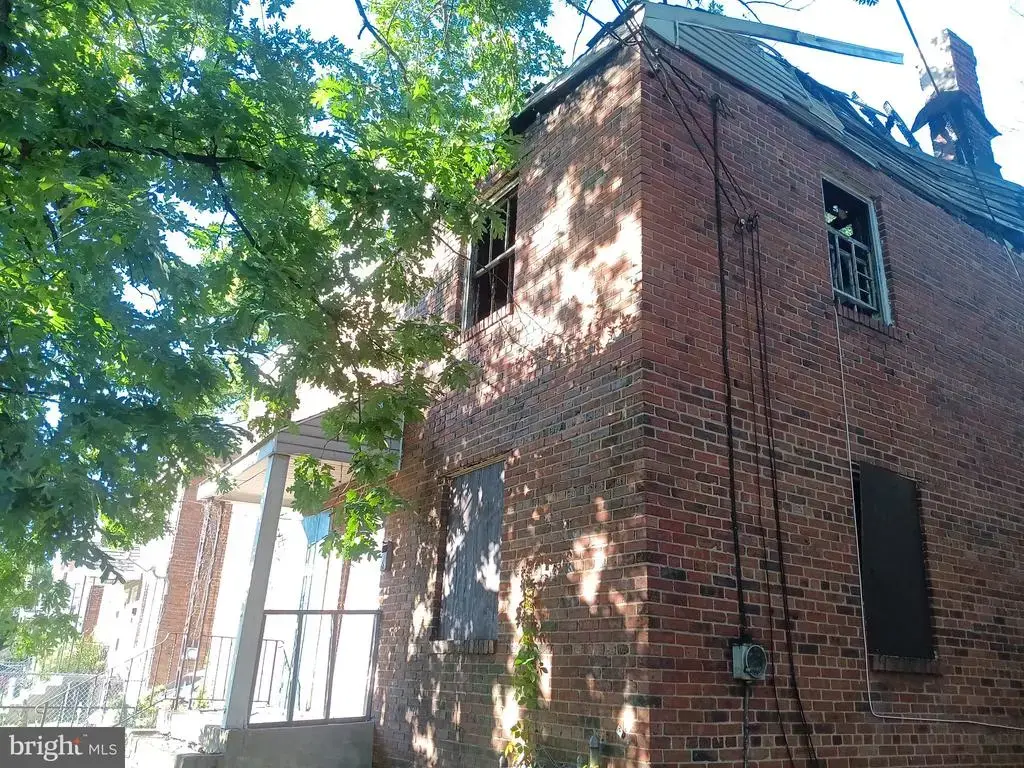 330 Oakland St, TRENTON
