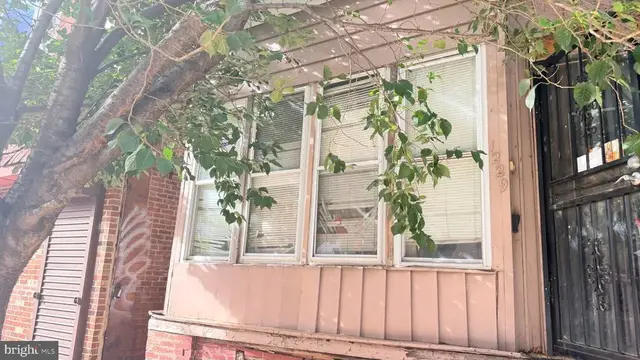 1229 W Russell St, Philadelphia