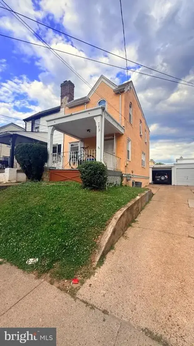 7214 Bradford Rd, Upper Darby