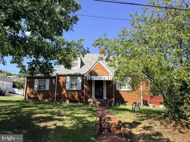 3346 Camden St Se, Washington