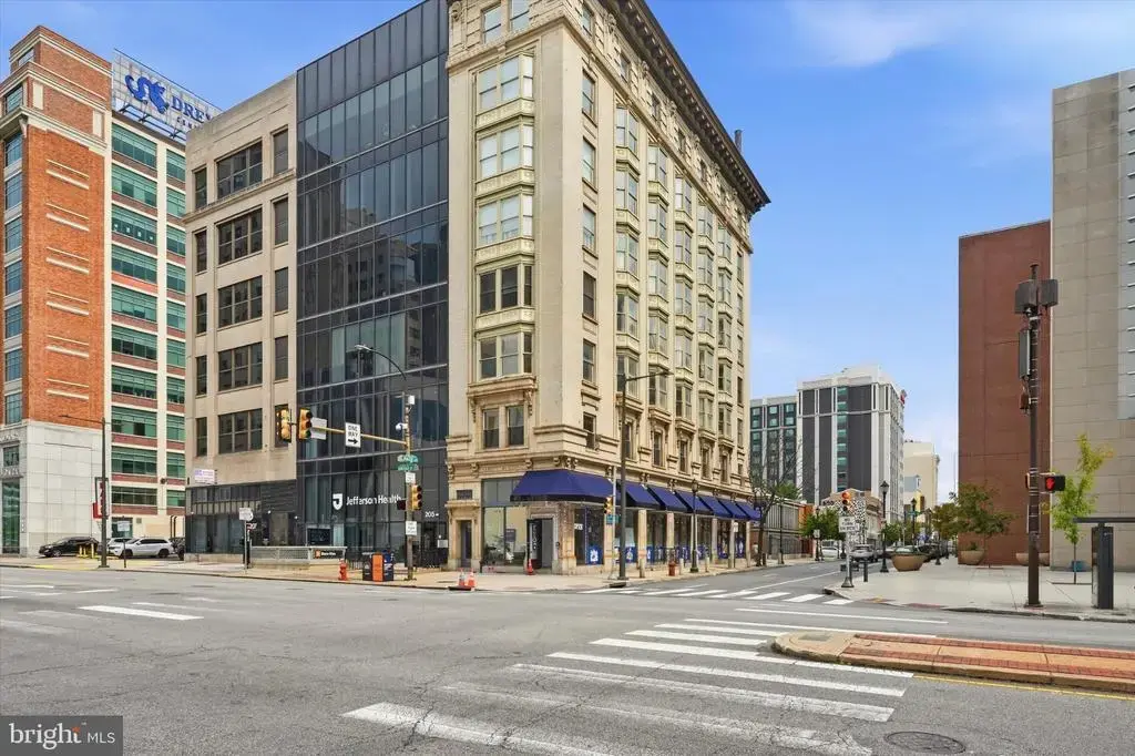 201 N Broad St #4, PHILADELPHIA