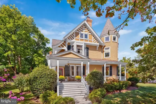 10400 Montgomery Ave, Kensington