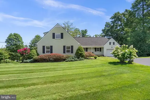 17609 Stoneridge Ct, Gaithersburg