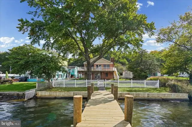 1332 Burke Rd, Middle River