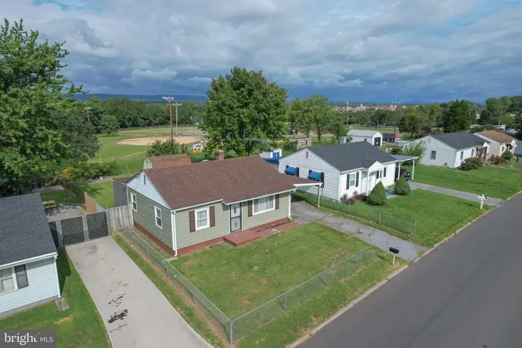 626 State Cir, MARTINSBURG