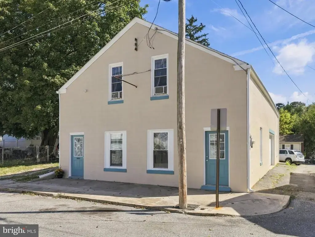 37 Cottage St, WAYNESBORO