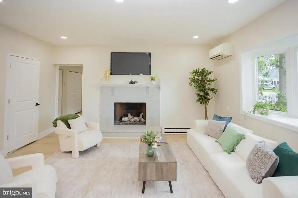 139 W Walnut St, NORTH WALES