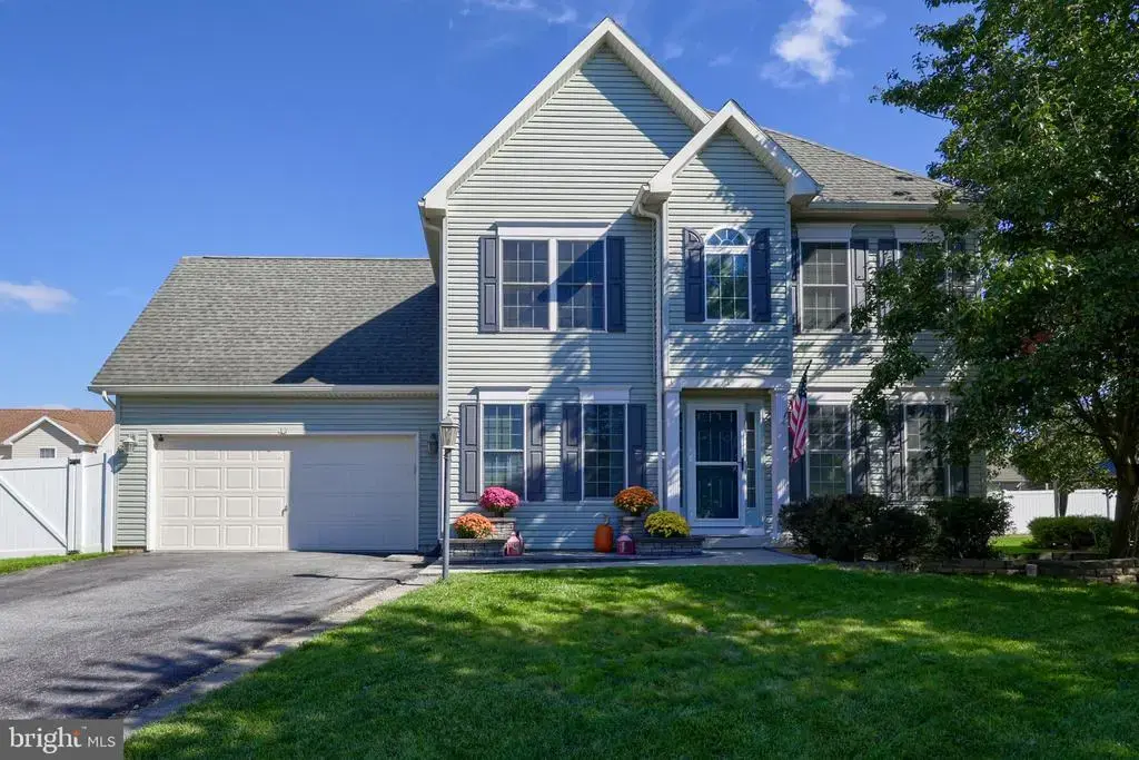 448 Graystone Ct, PALMYRA