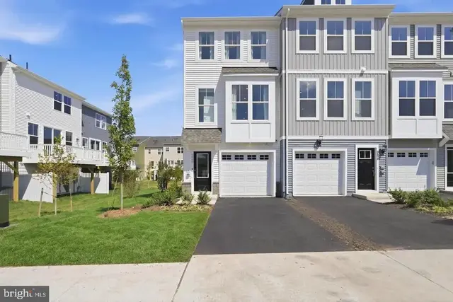 10794 Pennywell Garden Rd, Manassas