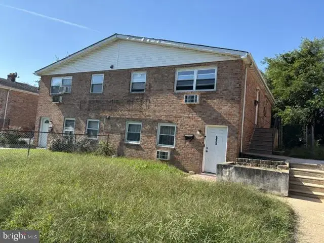 528 Foster St, Philadelphia