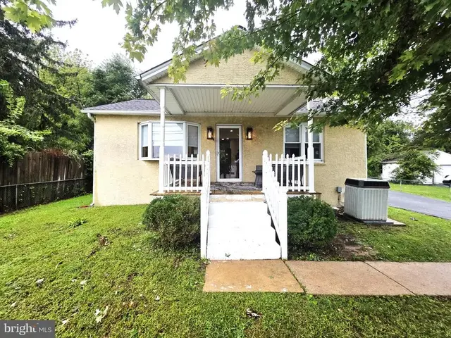 139 Salem Church Rd, Newark